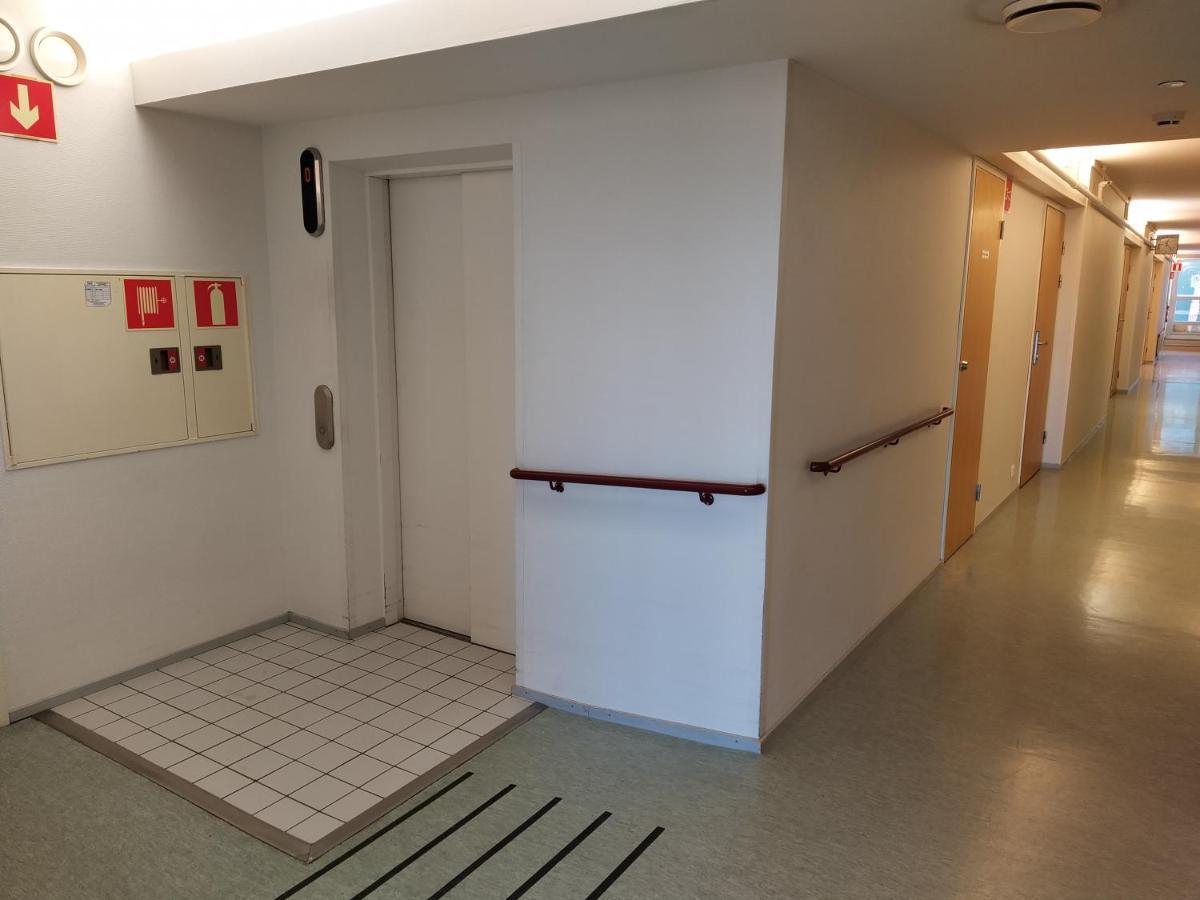 West Side Hotel トゥルク エクステリア 写真